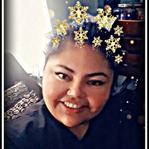 Meet your Posher, Dalia